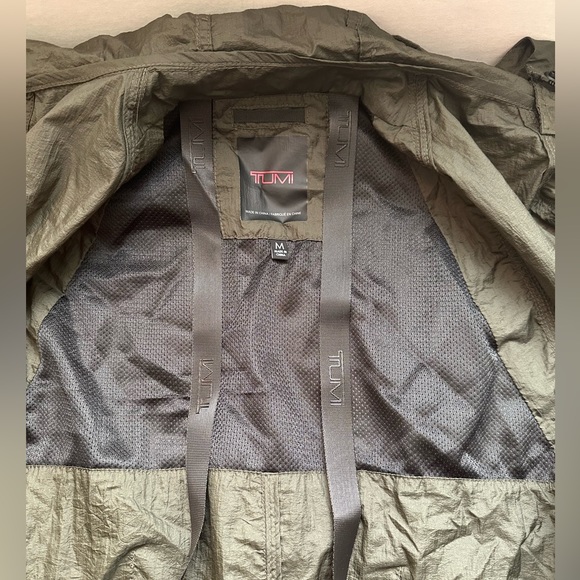 Tumi Packable Jacket - M - Picture 11 of 15
